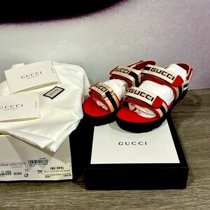 Gucci kids sandals 32